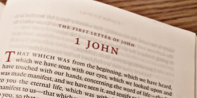 The First Epistle of John and the Writings of Qumran, Marie-Emile Boismard, John and the Dead Sea Scrolls (ed. J.H. Charlesworth), Crossroad, New York 1990.