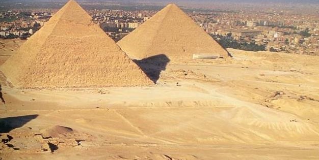 Pyramids, c. 2500 BCE