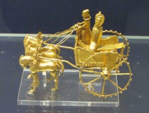 Oxus Gold Model Chariot