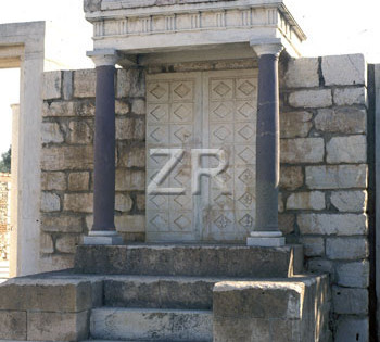 Torah shrine in the synagogue at Sardis in modern Turkey, 4th-6th centuries CE.