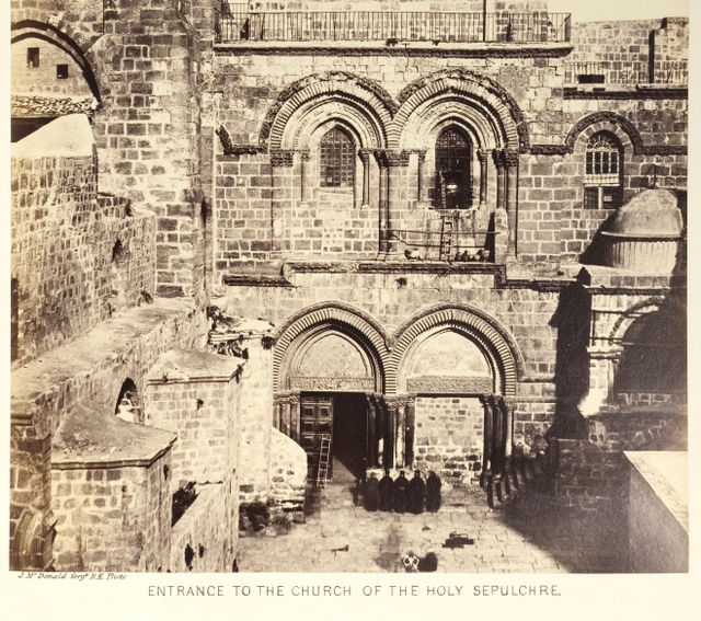 Entrance to the Church of the Holy Sepulchre 2.JPG