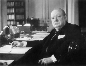 Winston_Churchill_As_Prime_Minister_1940-1945_MH26392 (1)