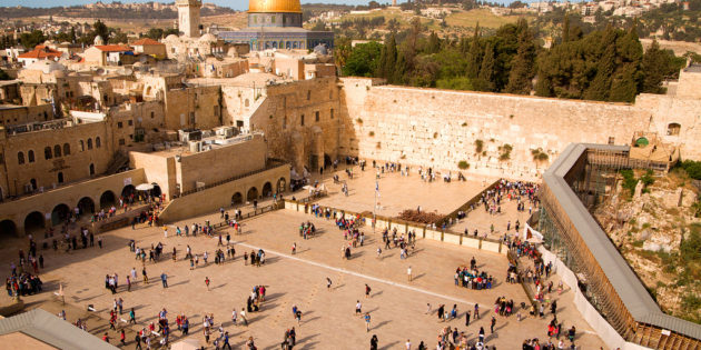 1483 500 Jews in Jerusalem