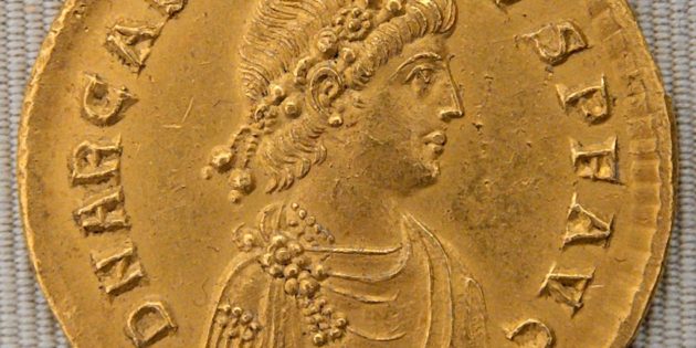 February 3, 404 Emperors Arcadius (395 – 408) and Honorius (393 – 423)
