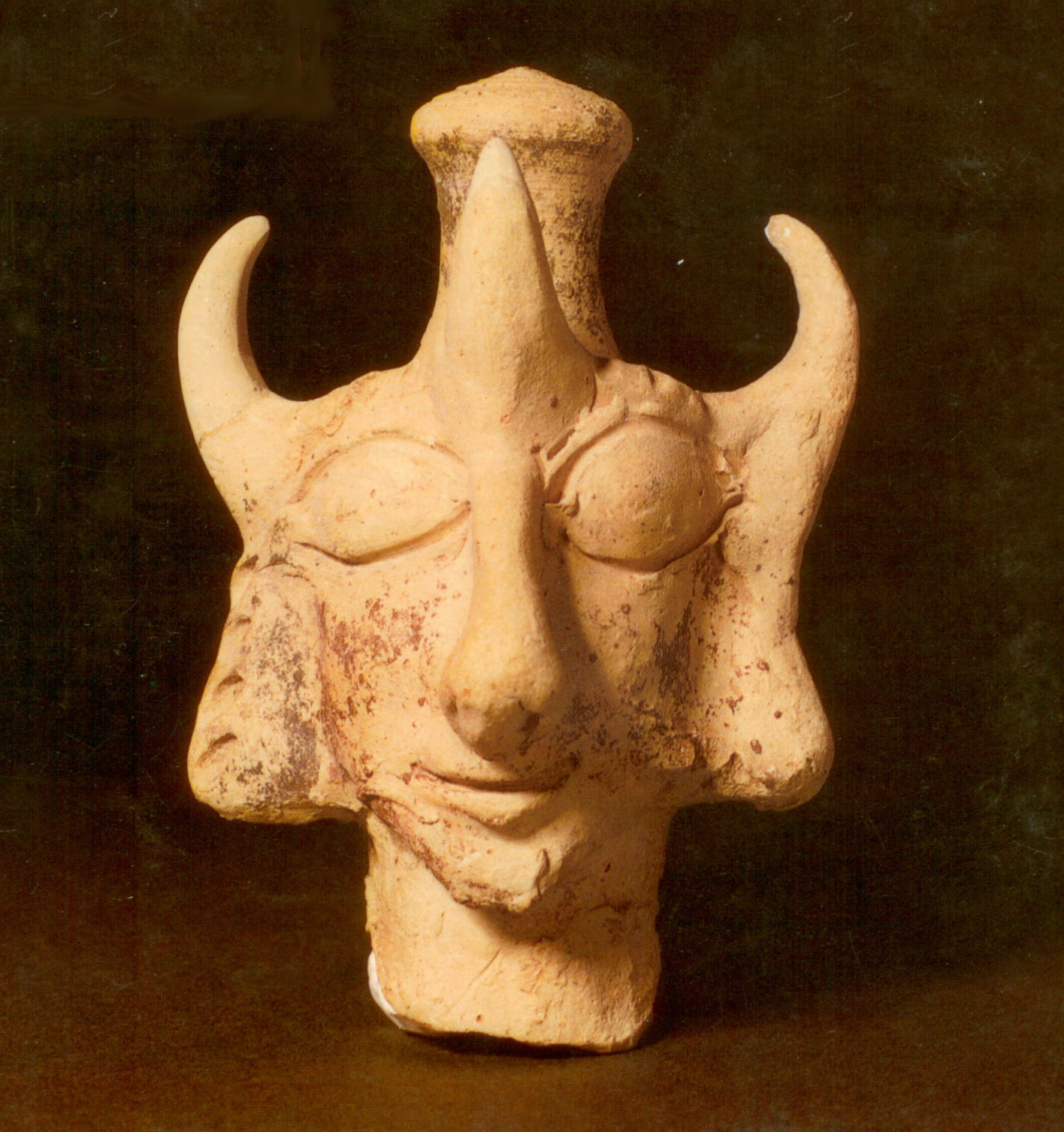 edomite horned figure